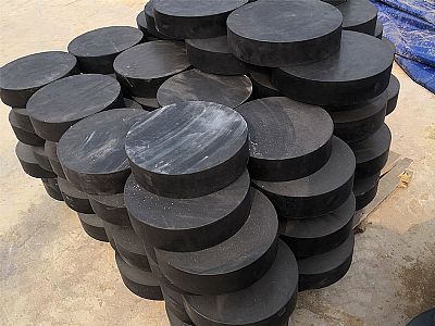 杜尔伯特板式橡胶支座由若干层橡胶片与薄钢板经加压硫化